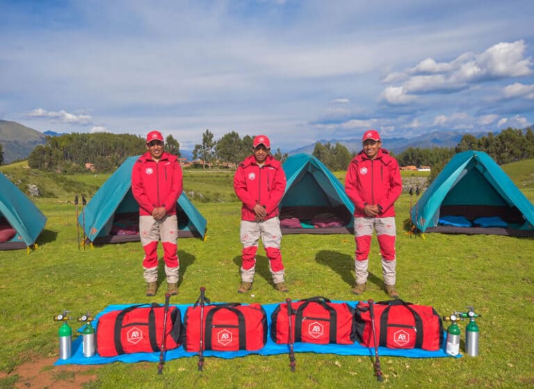 el mejor equipo lares trek