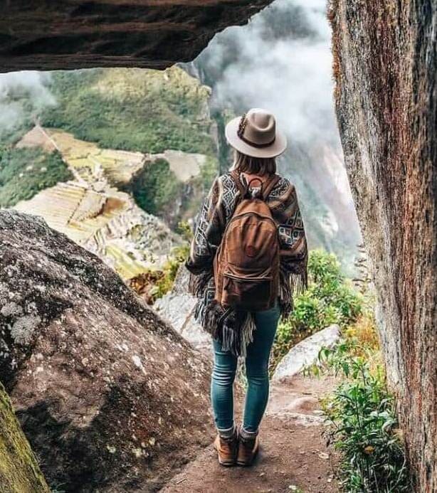 Montaña Huayna Picchu túnel