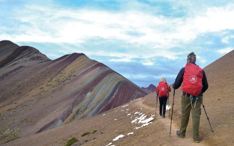 montaña de colores en diciembre