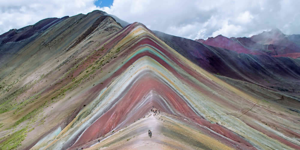best time to visit Rainbow Mountain