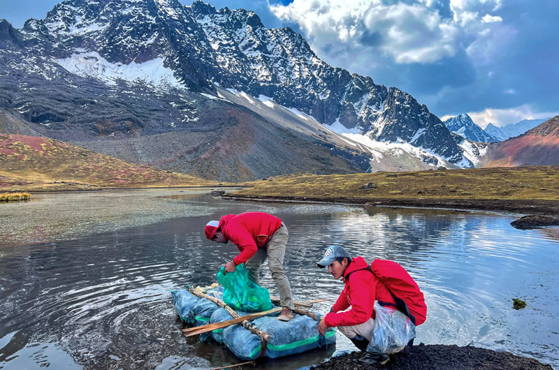 Environmental & Social Responsibility at Rainbow Mountain Peru